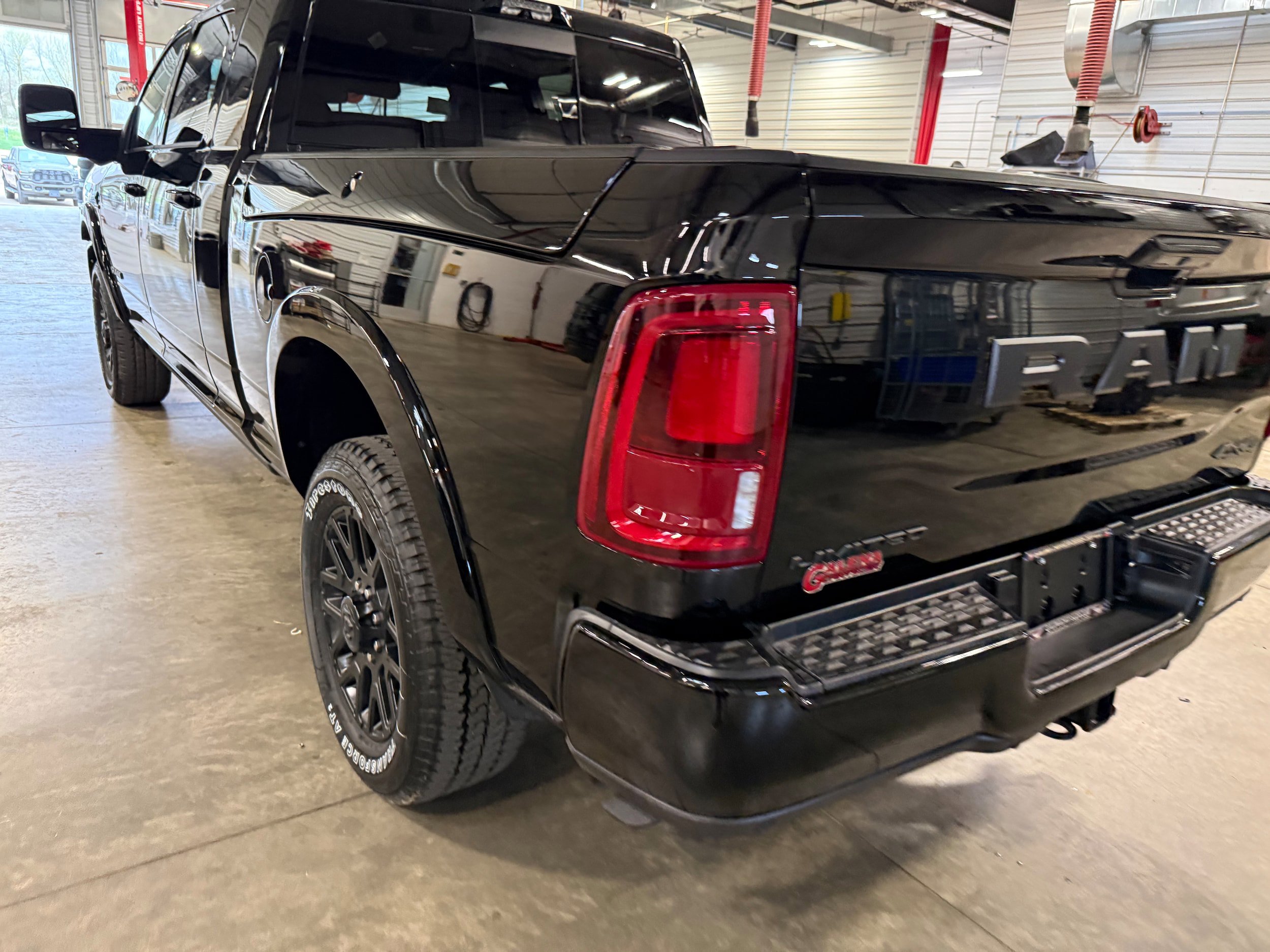 New 2026 RAM 2500 Limited AWD/4WD image 21