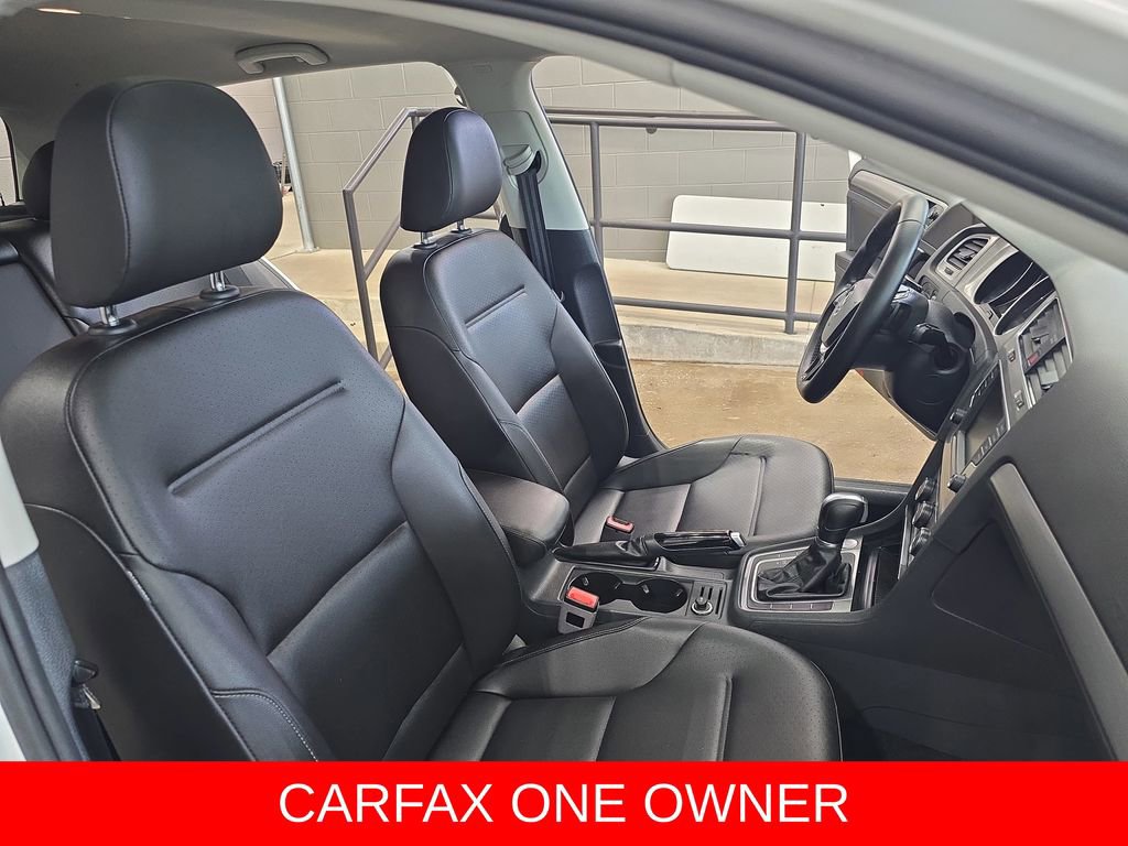 Used 2017 Volkswagen Golf Wolfsburg Edition image 10