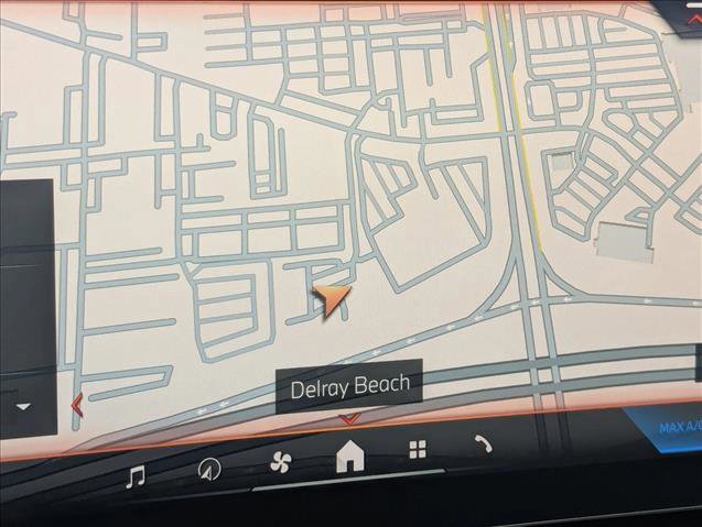 Used 2026 BMW X5 sDrive40i image 12