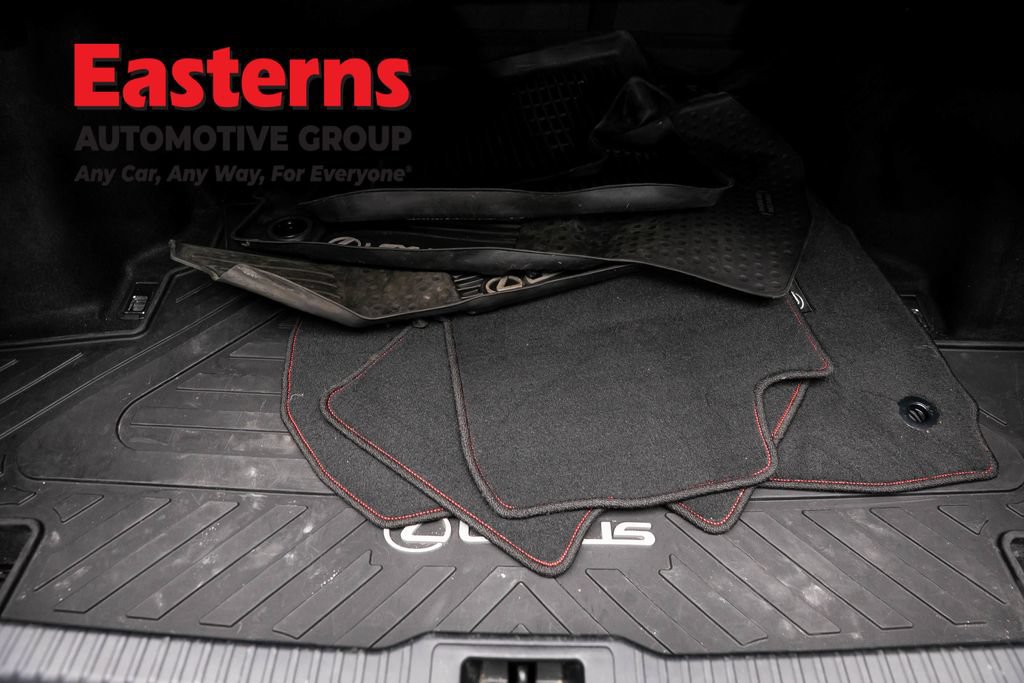 Used 2022 Lexus IS 300 AWD w/ Premium Package image 9