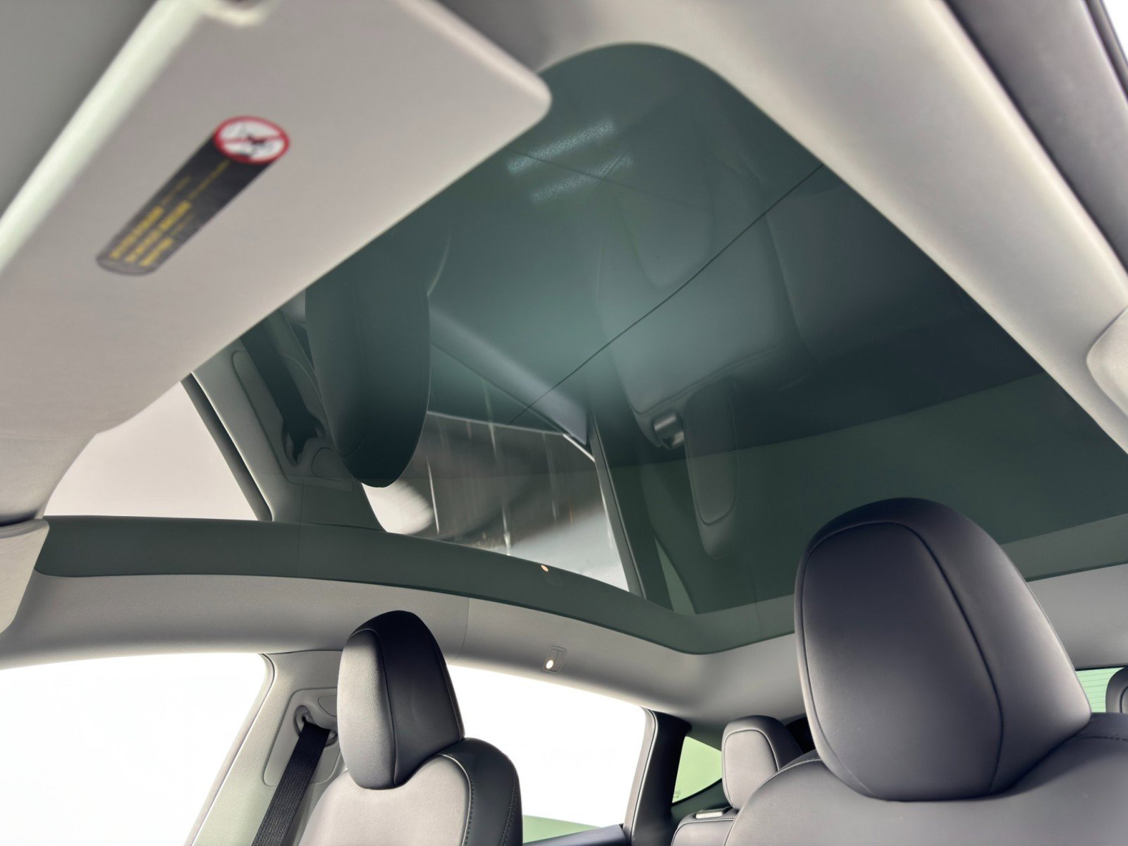 Used 2024 Tesla Model Y Performance image 12