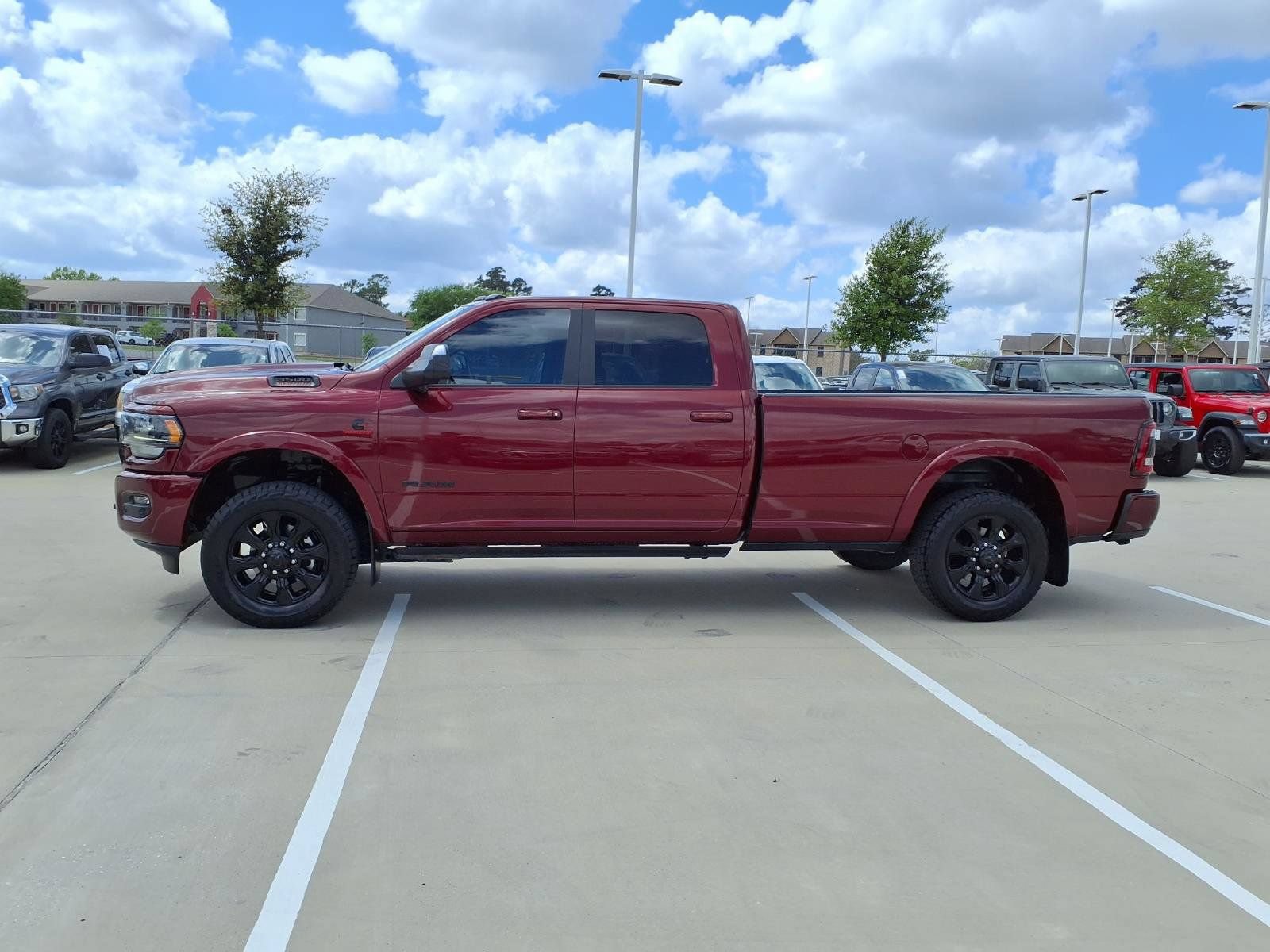 Used 2022 RAM 3500 Limited AWD/4WD image 8
