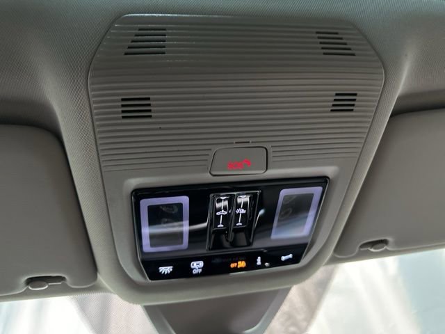 New 2026 Volkswagen Atlas SE image 26