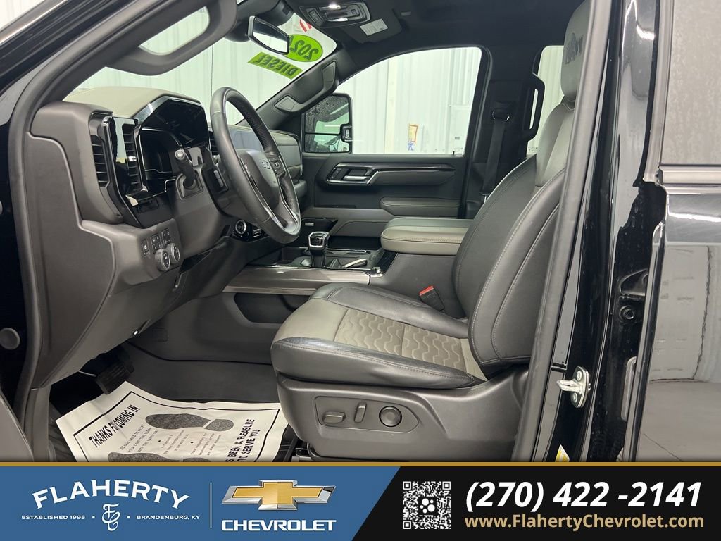 Used 2024 Chevrolet Silverado 1500 ZR2 w/ ZR2 Bison Edition image 9