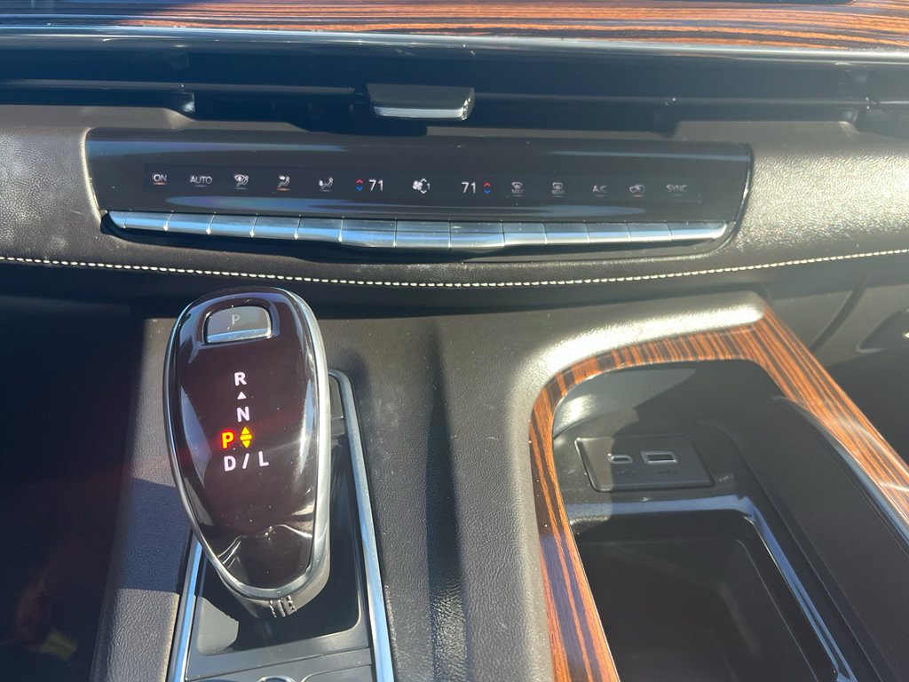 Used 2022 Cadillac Escalade Premium Luxury w/ LPO, Radiant Package RWD image 31