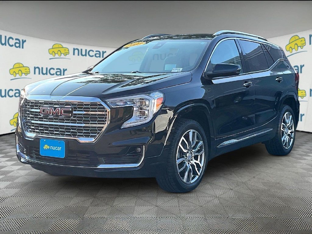 Used 2023 GMC Terrain Denali AWD/4WD image 3