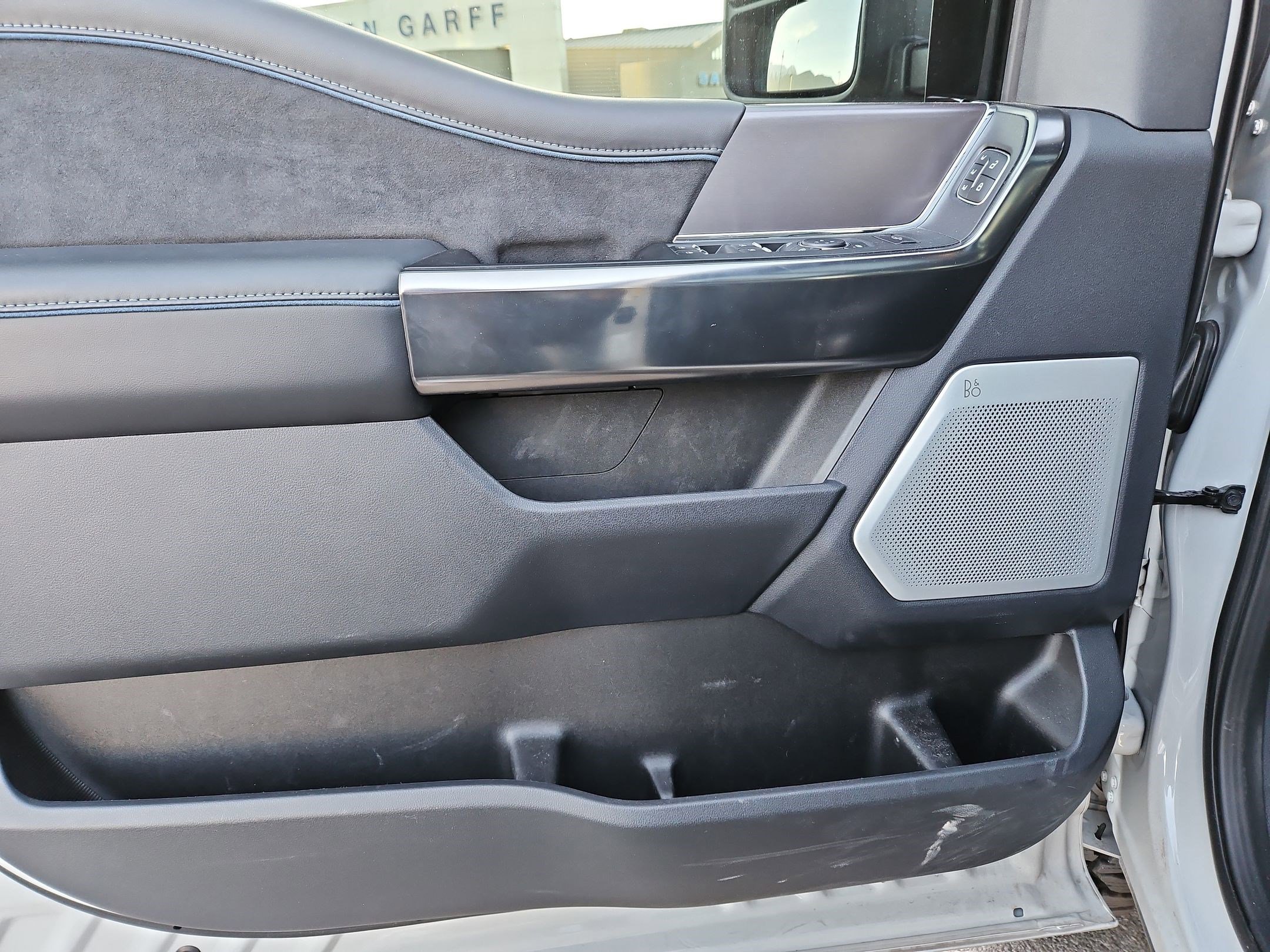 Used 2026 Ford F350 Platinum image 14