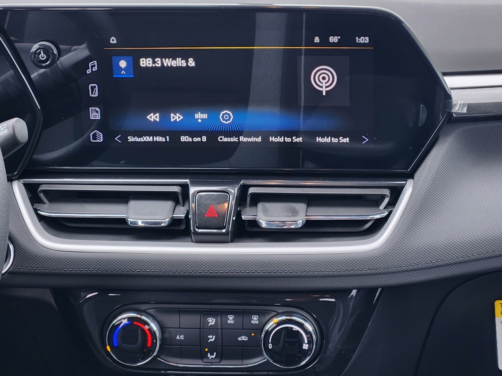 New 2026 Chevrolet TrailBlazer LT w/ Driver Confidence Package image 8