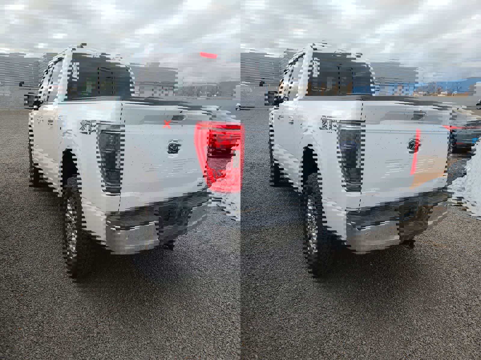 Used 2022 Ford F150 XLT w/ Equipment Group 302A High image 3