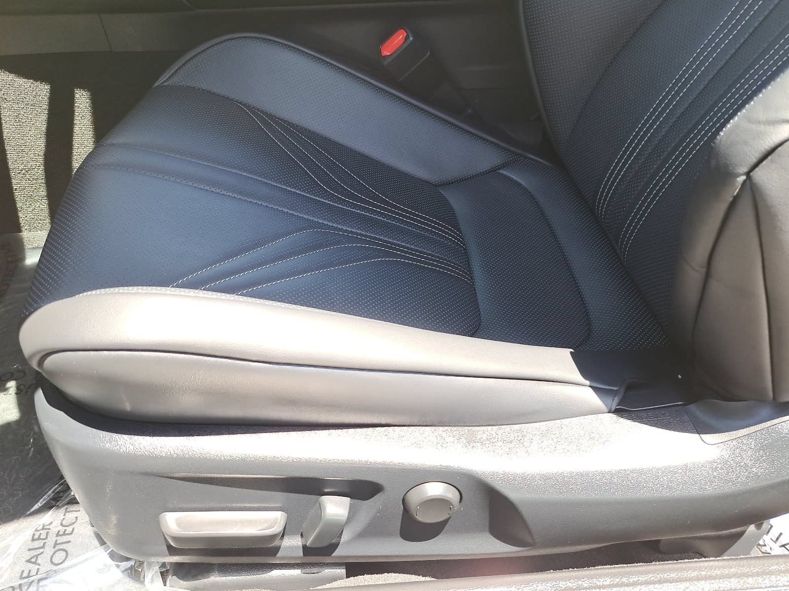 Used 2024 Lexus RC F w/ Premium Package RWD image 30