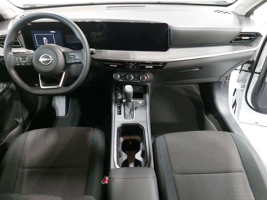 New 2026 Nissan Kicks S image 9