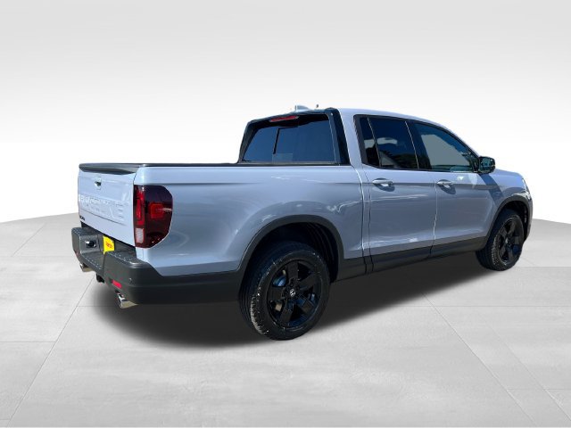 New 2026 Honda Ridgeline Black Edition image 8