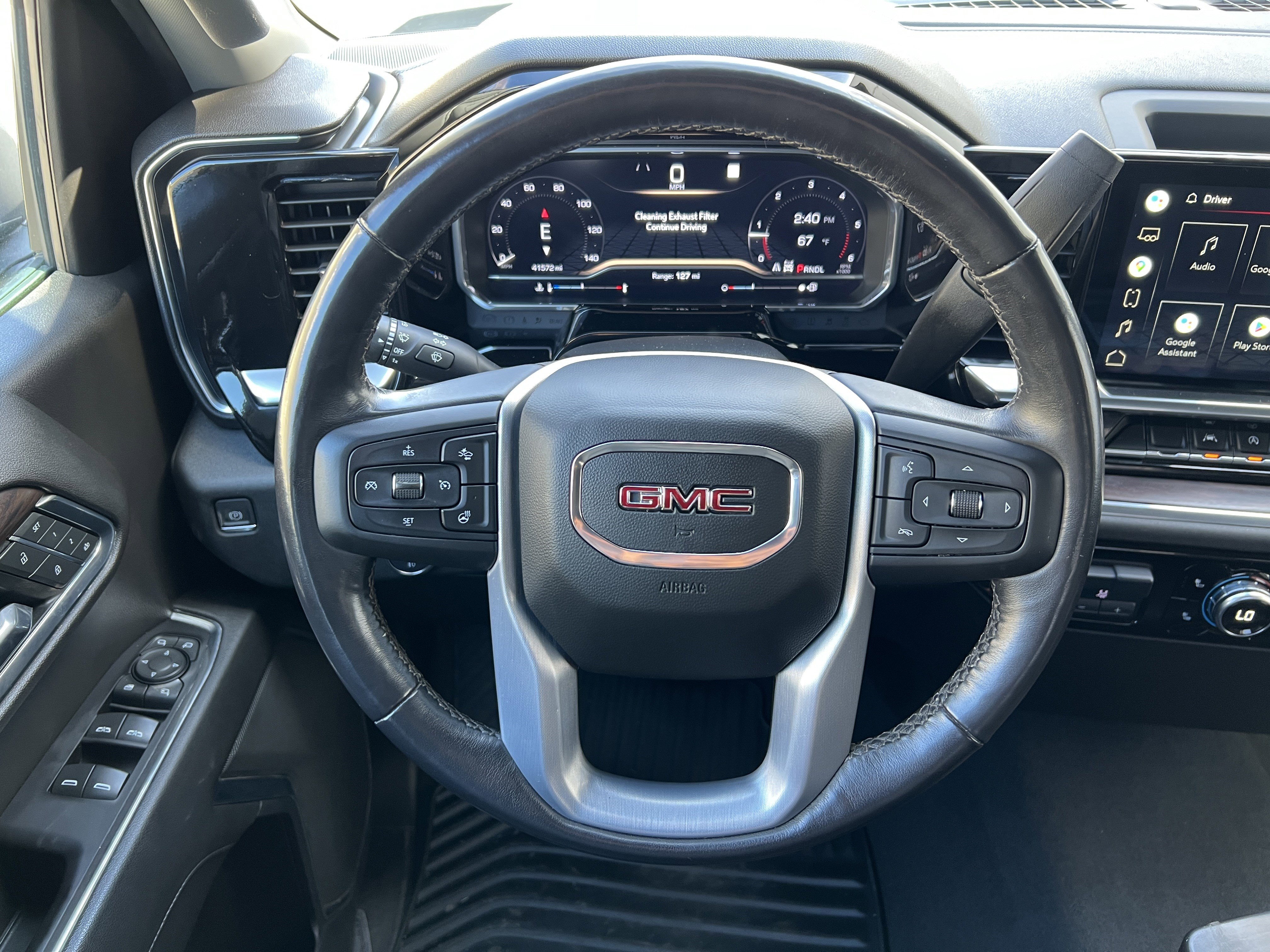 Used 2022 GMC Sierra 1500 SLT w/ X31 Off-Road Package AWD/4WD image 27