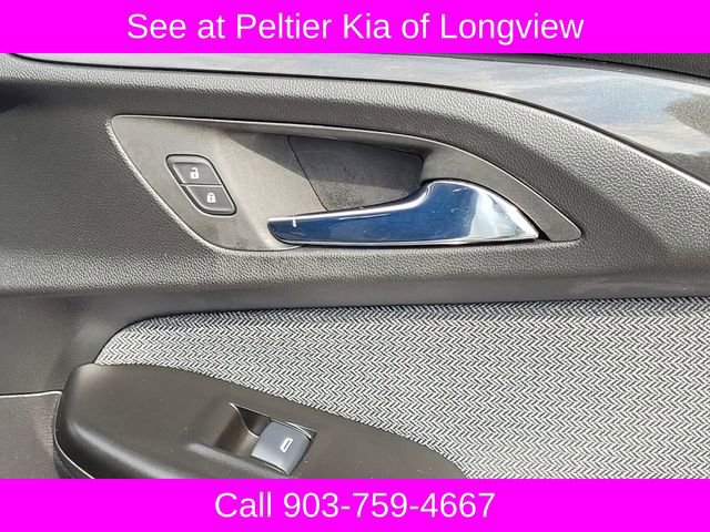 Used 2022 Chevrolet TrailBlazer LT w/ Driver Confidence Package FWD image 12