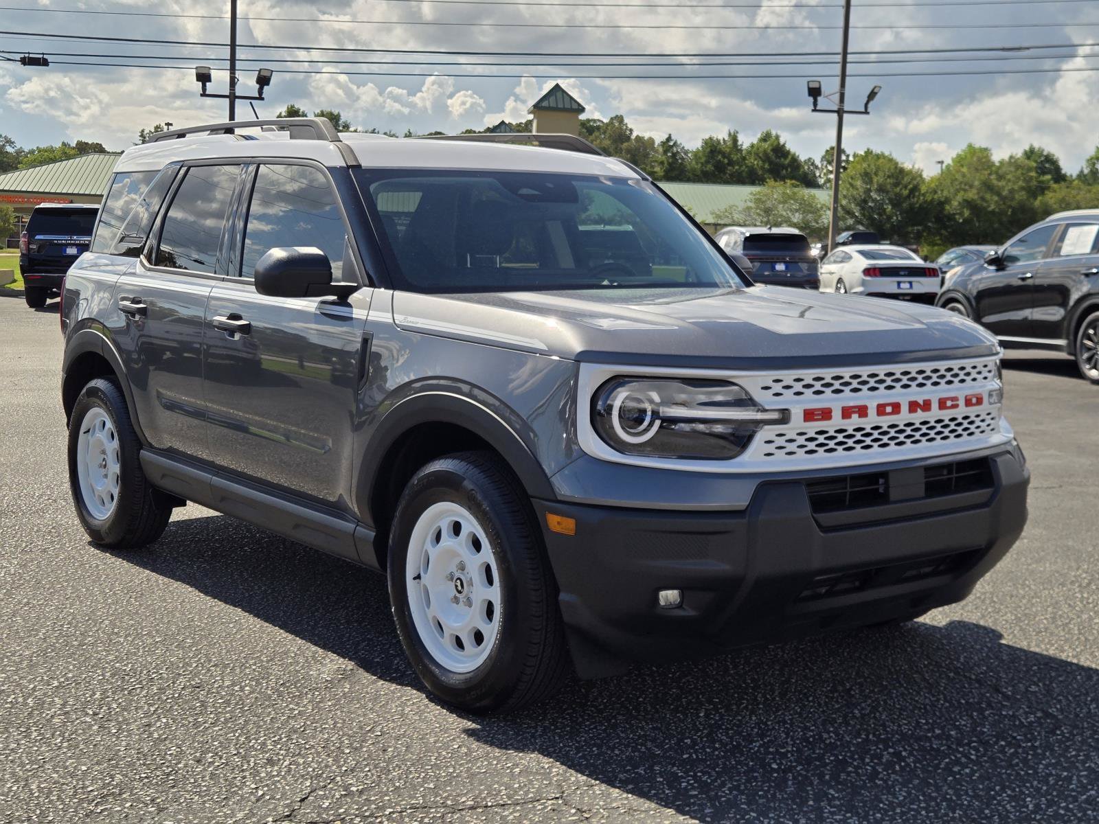 New 2025 Ford Bronco Sport Heritage w/ Convenience Package AWD/4WD image 5
