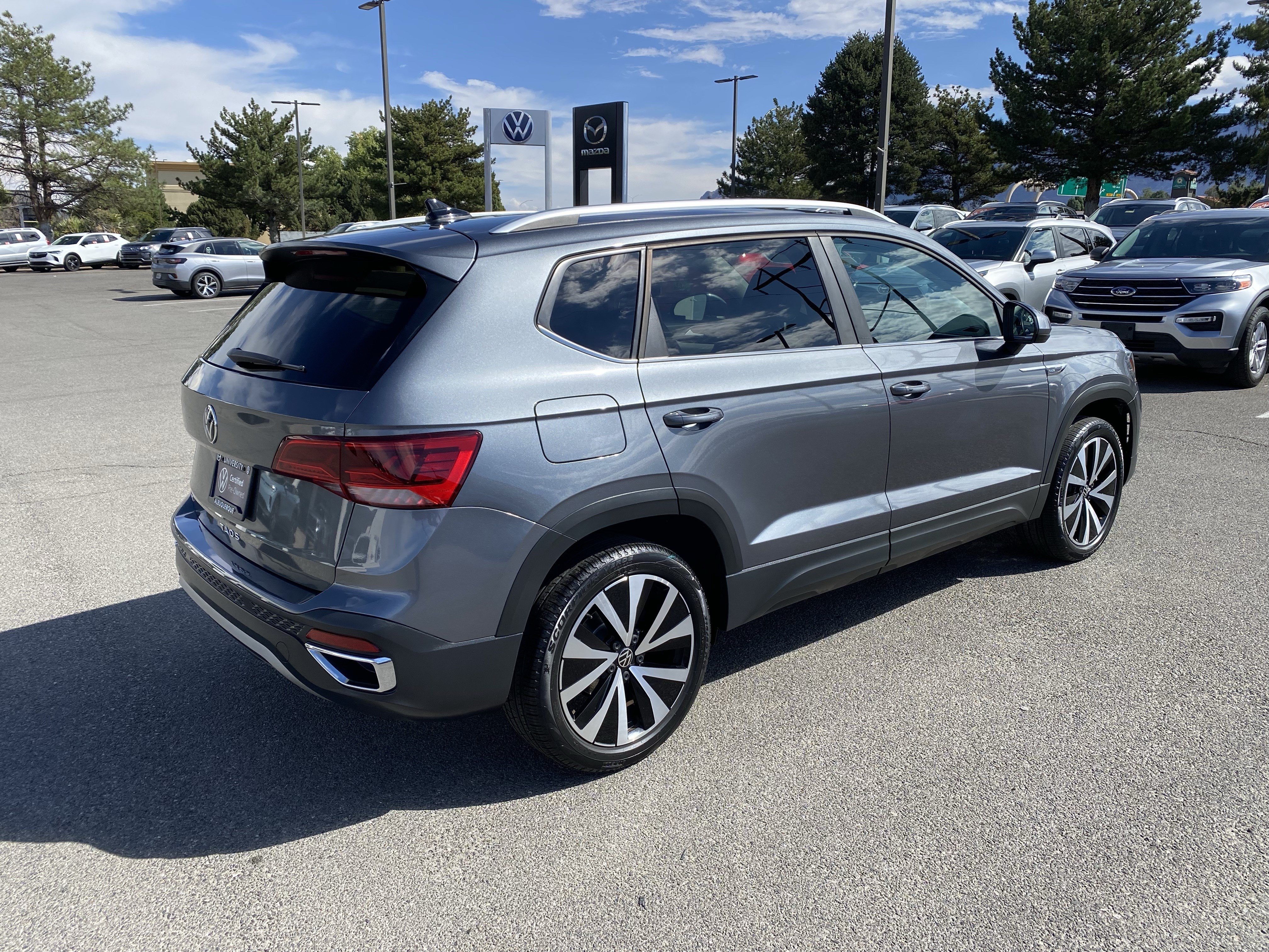 Certified 2023 Volkswagen Taos SE FWD image 51