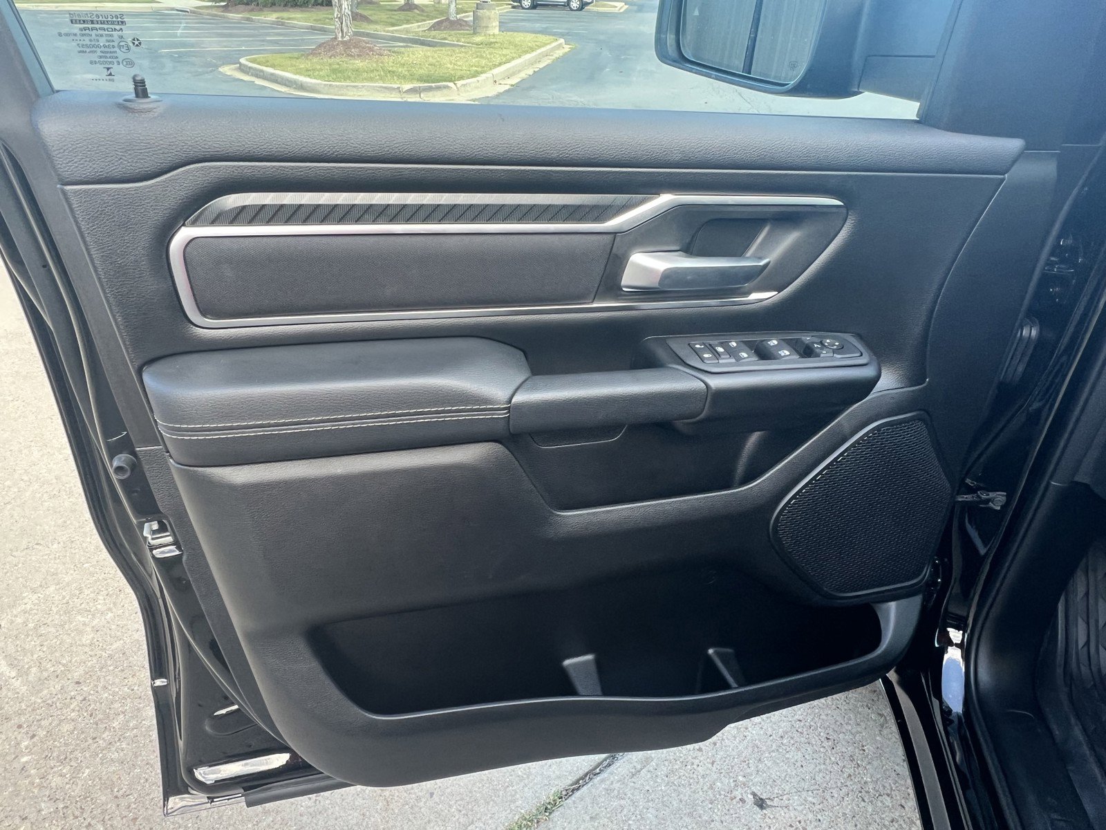 New 2025 RAM 1500 Big Horn AWD/4WD image 14