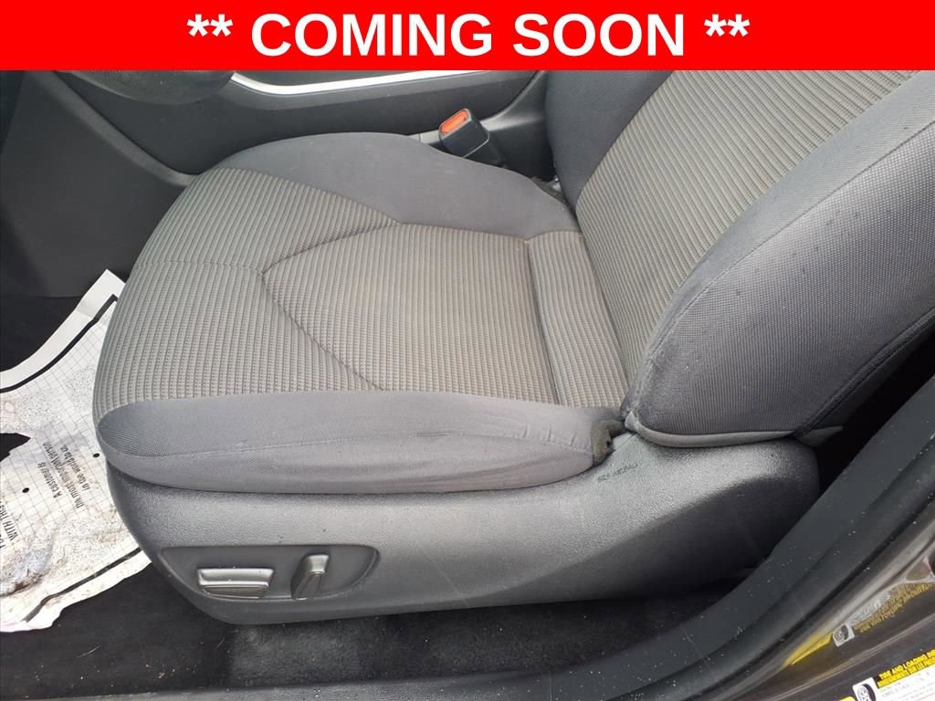 Used 2022 Toyota Highlander L image 16