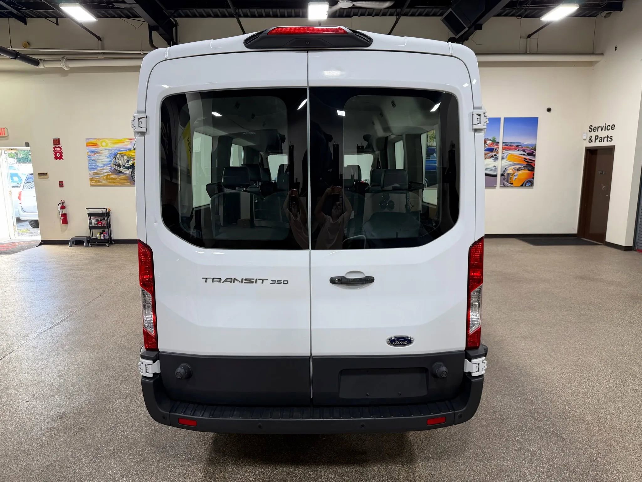 Used 2018 Ford Transit 350 XL image 21