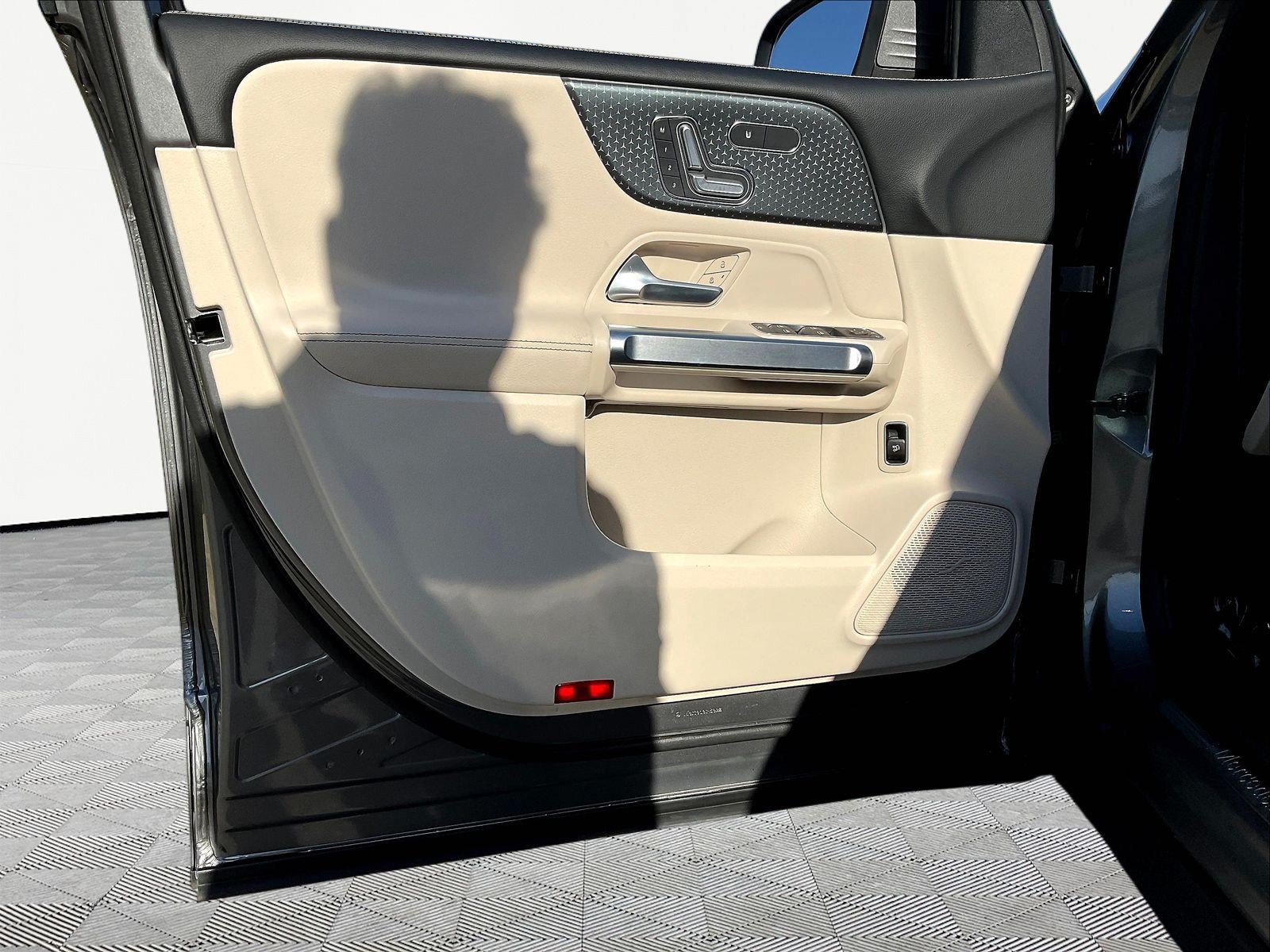 Certified 2026 Mercedes-Benz GLB 250 4MATIC image 20