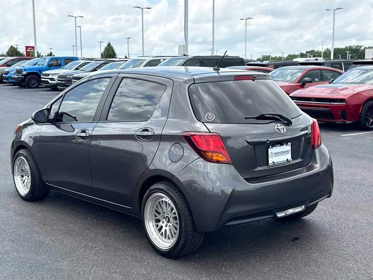 Used 2017 Toyota Yaris L FWD image 5