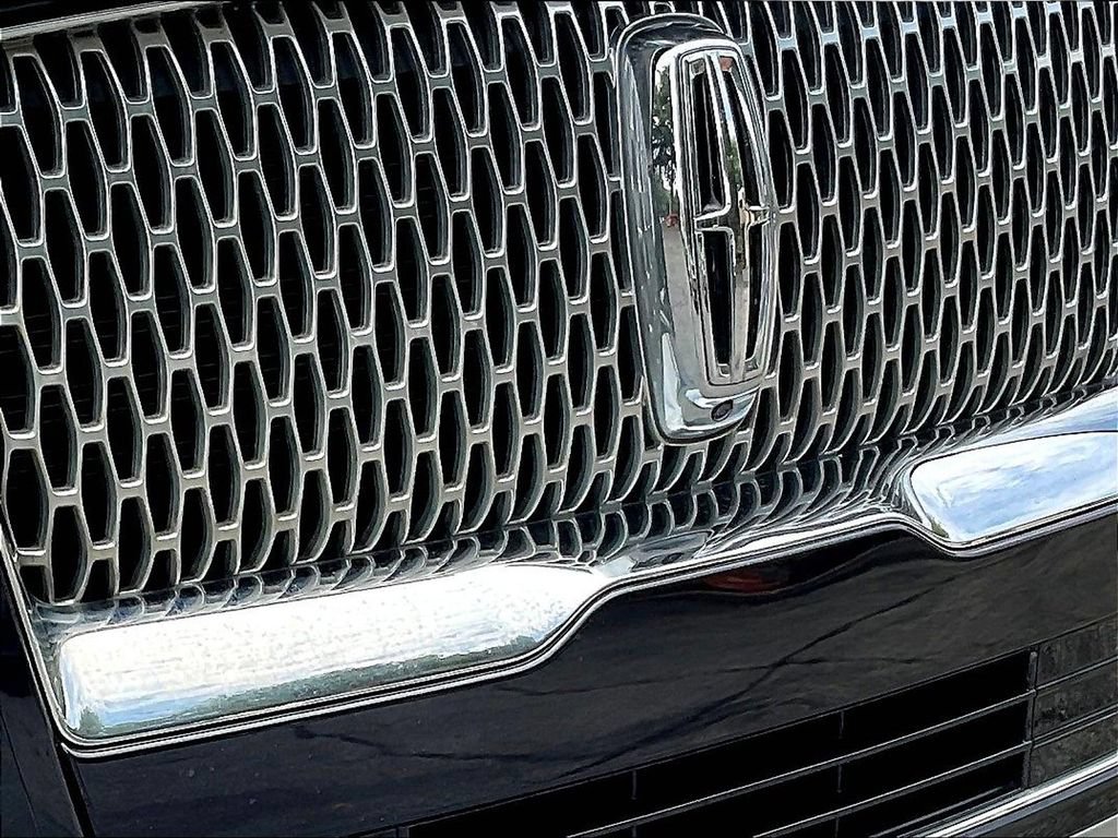 Used 2023 Lincoln Navigator Reserve RWD image 25