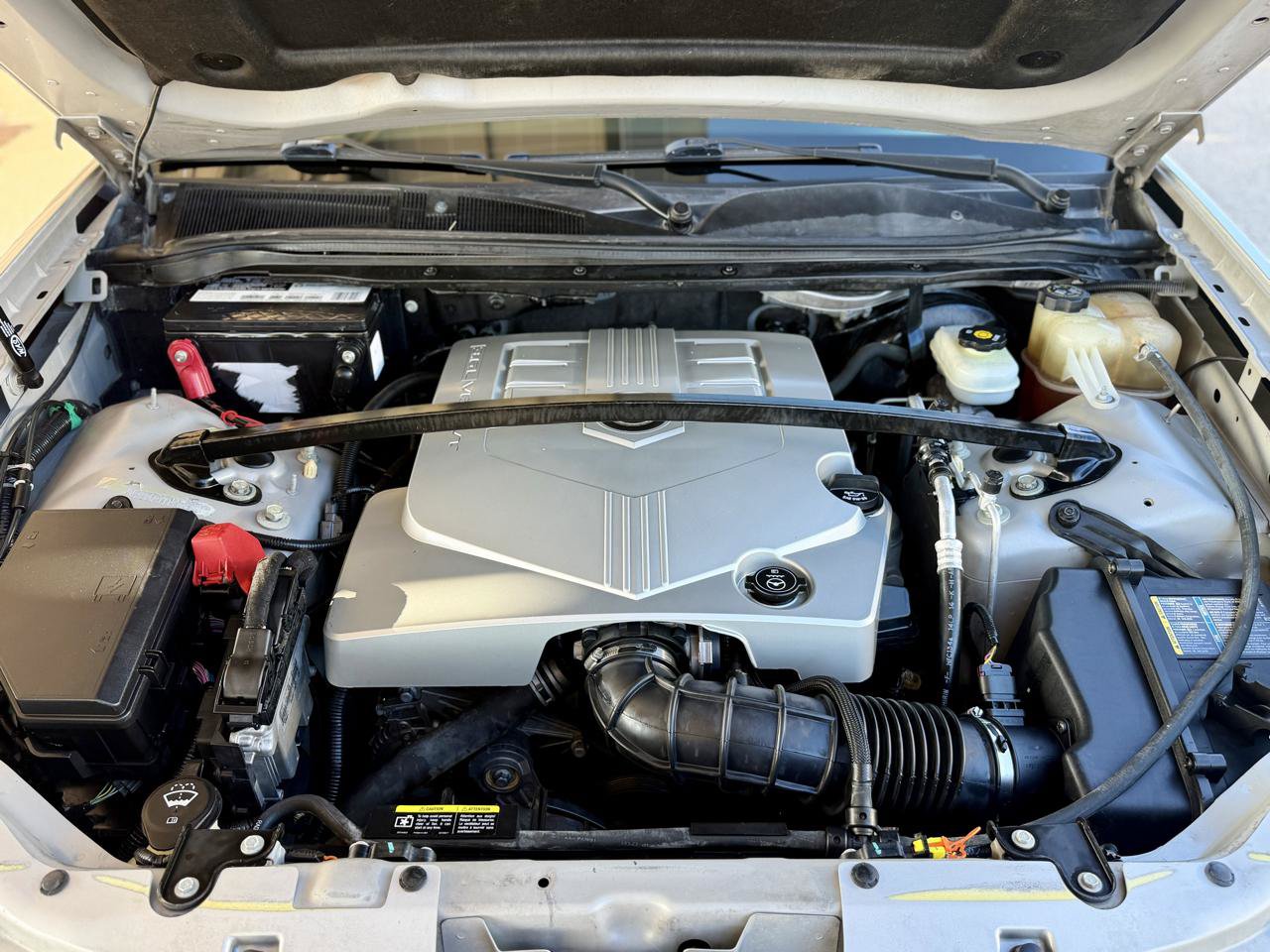 Used 2007 Cadillac SRX w/ Utility Package RWD image 21