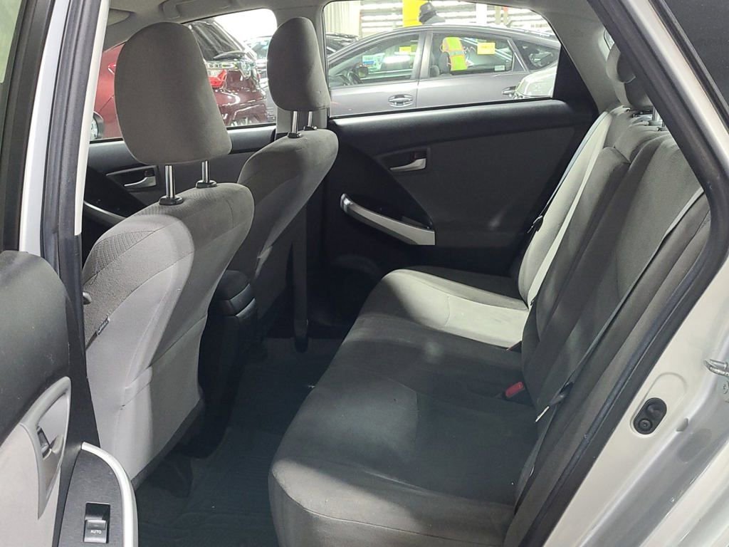 Used 2015 Toyota Prius Two image 8