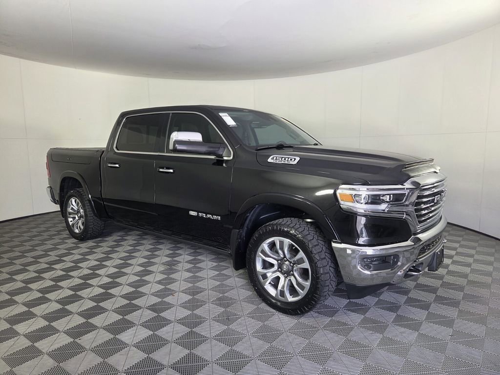 Used 2019 RAM 1500 Limited AWD/4WD image 2