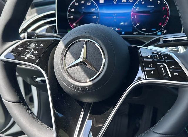 New 2026 Mercedes-Benz E 350 4MATIC Sedan image 21