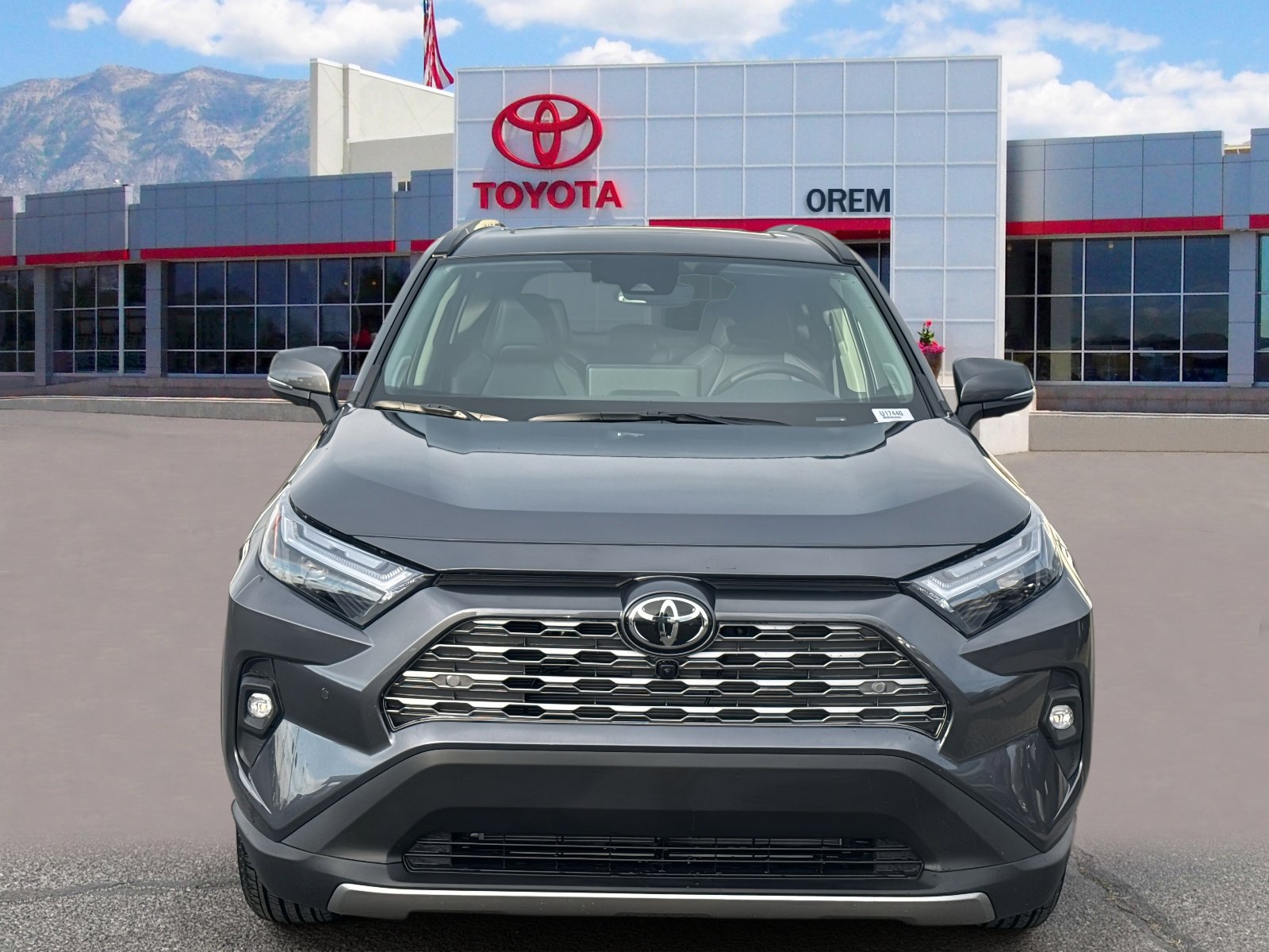 Used 2025 Toyota RAV4 Limited image 2