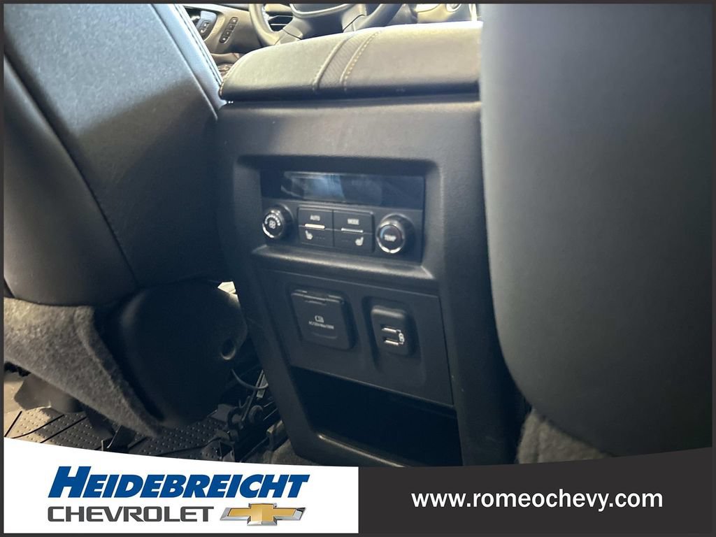 Used 2023 Chevrolet Traverse Premier w/ LPO, Floor Liner Package AWD/4WD image 17