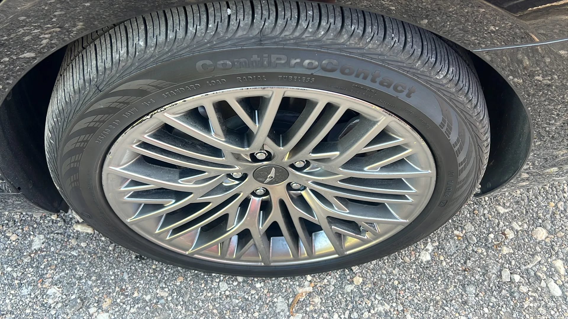 Used 2021 Genesis G90 5.0 Ultimate RWD image 31