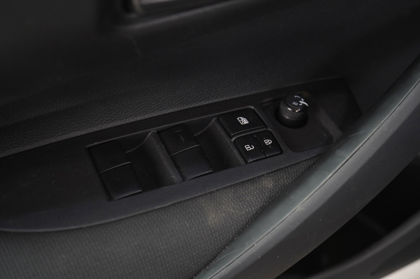 Used 2023 Toyota Corolla LE image 19