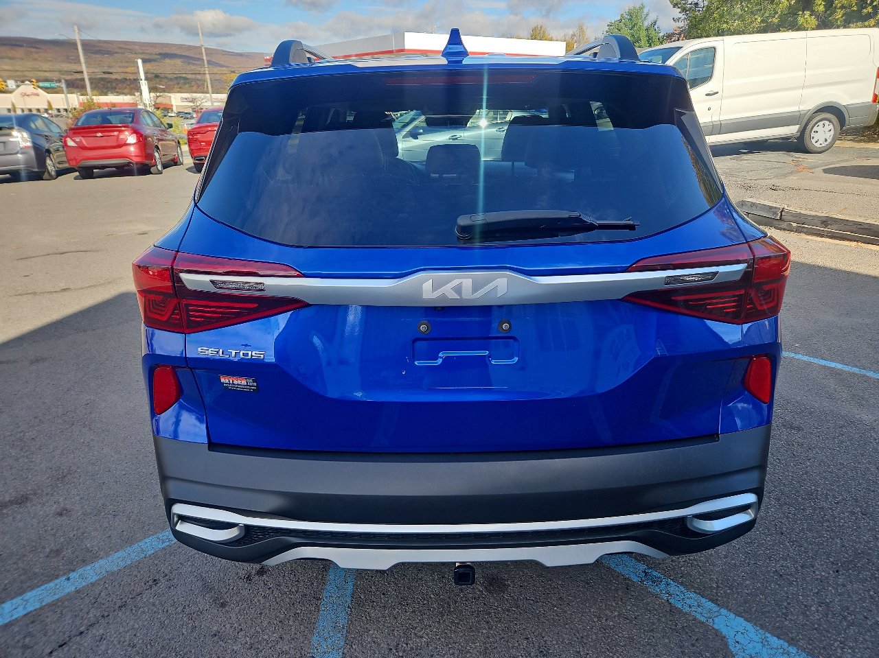 Used 2022 Kia Seltos Nightfall Edition image 4