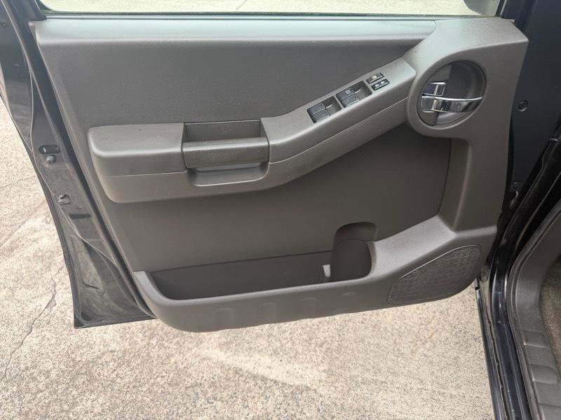 Used 2012 Nissan Xterra S RWD image 19