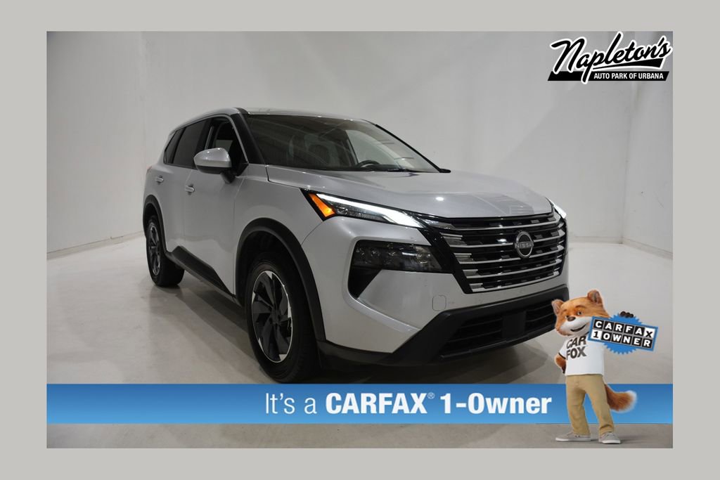 Used 2025 Nissan Rogue SV AWD/4WD image 1