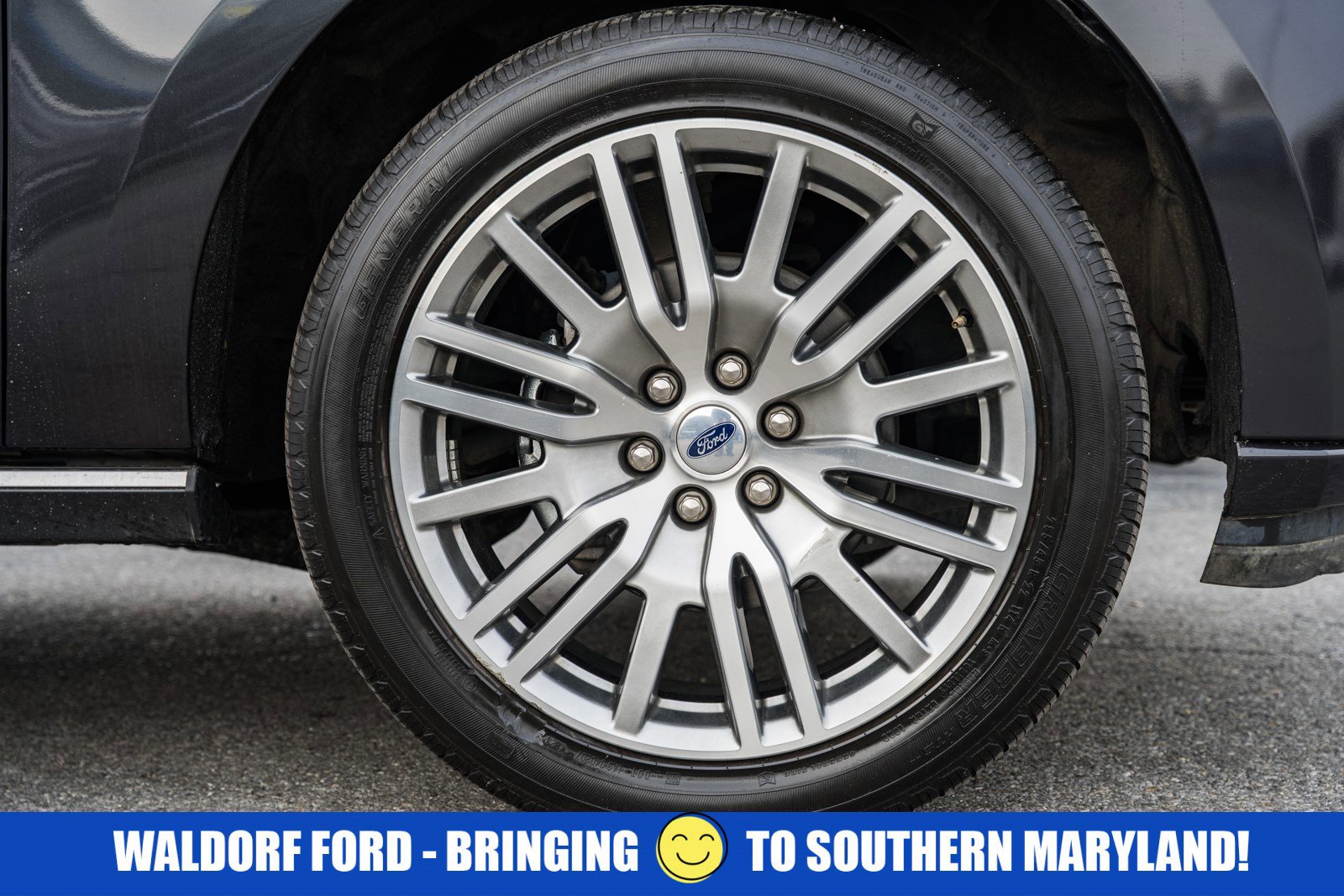 Used 2024 Ford Expedition Limited image 19