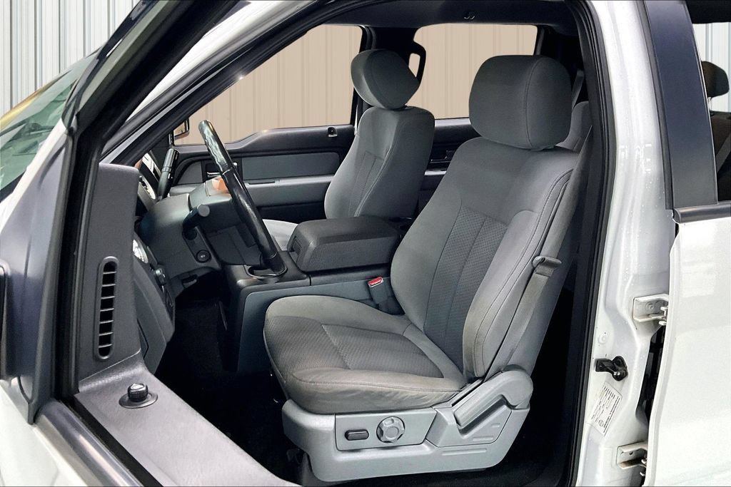 Used 2013 Ford F150 XLT w/ Mid Equipment Group AWD/4WD image 20