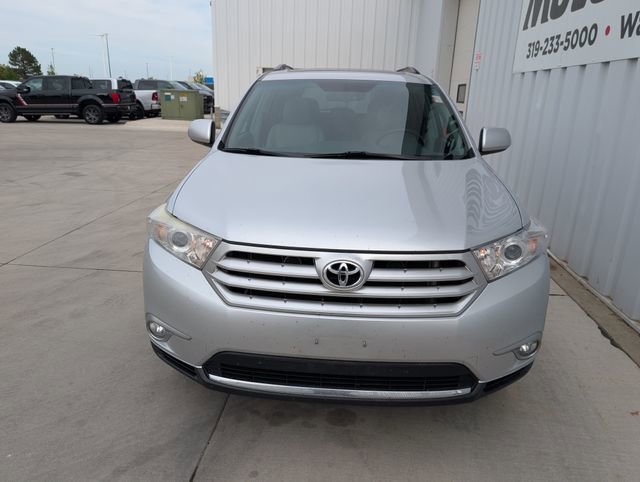 Used 2012 Toyota Highlander SE w/ Tow Pkg FWD image 21