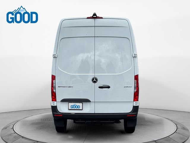 Used 2023 Mercedes-Benz Sprinter 144 Cargo image 4