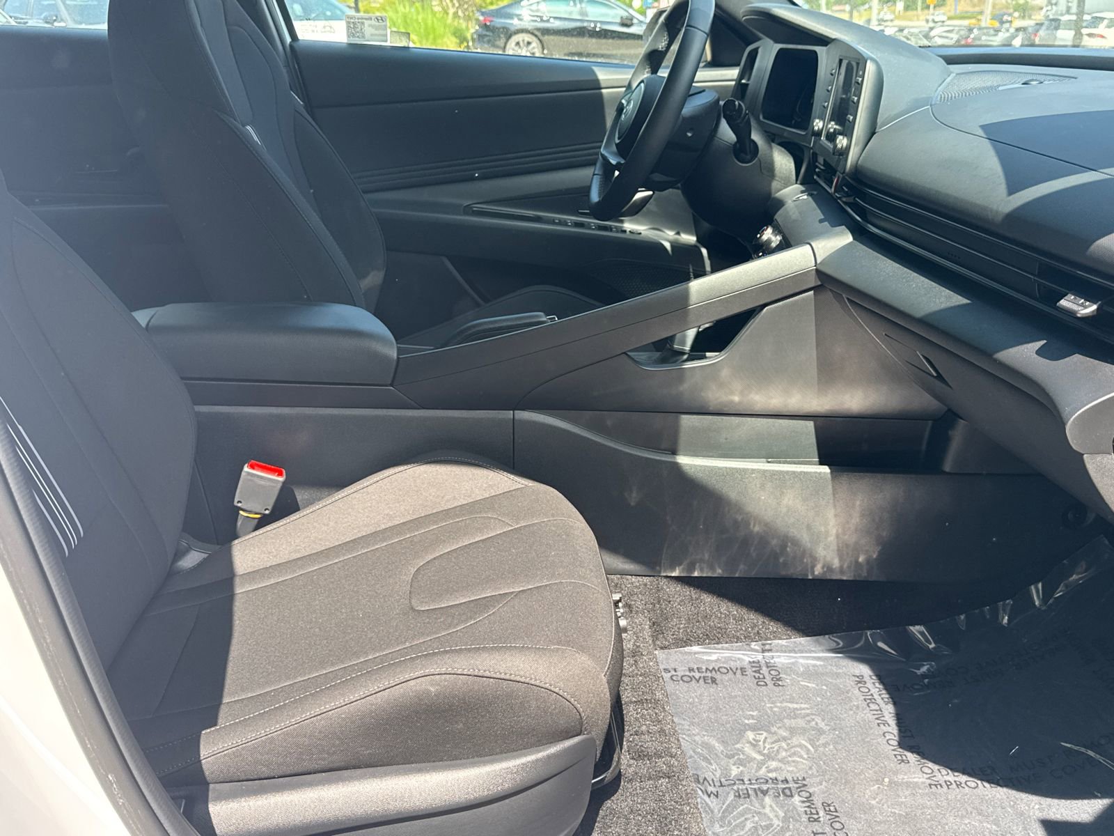 Certified 2025 Hyundai Elantra Sport FWD image 13