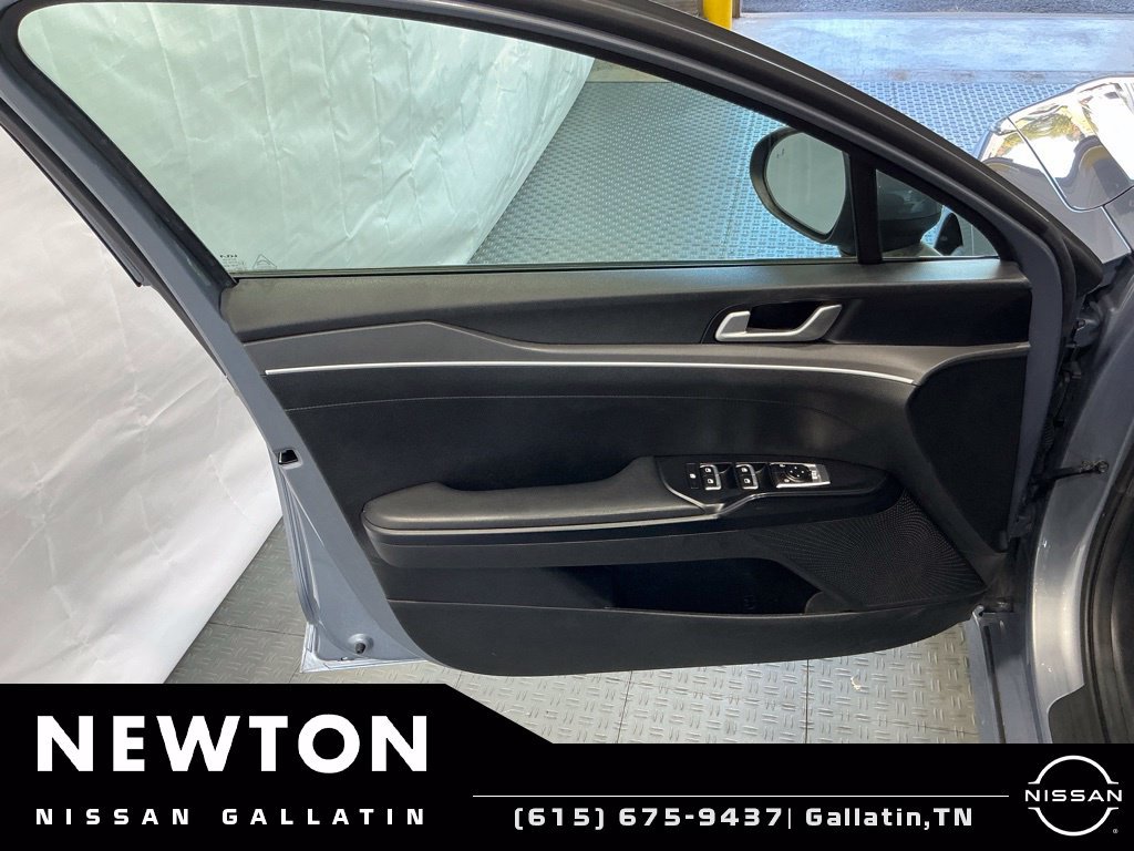 Used 2022 Kia K5 LXS FWD image 31