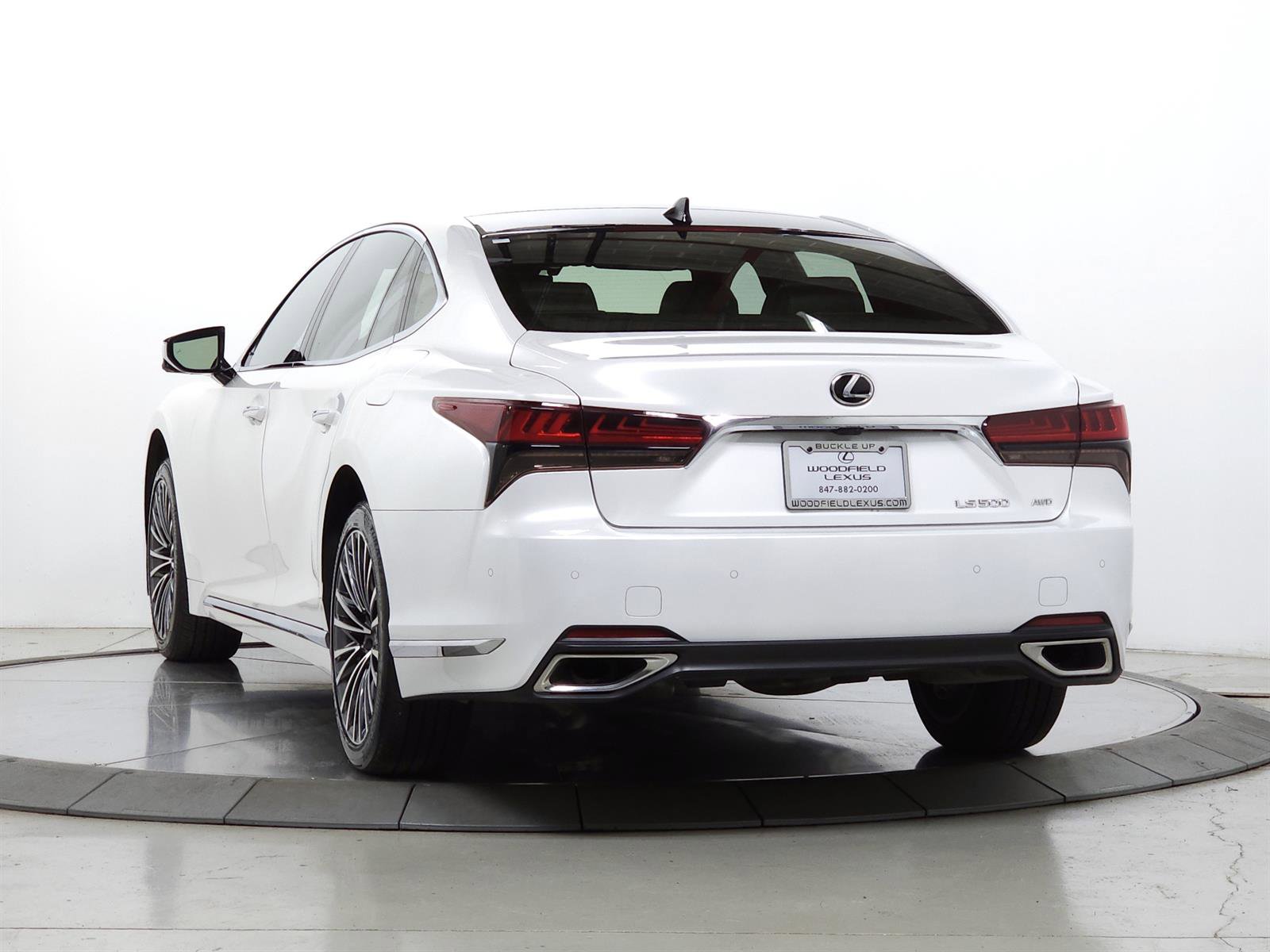 Used 2024 Lexus LS 500 AWD w/ Luxury Package image 5