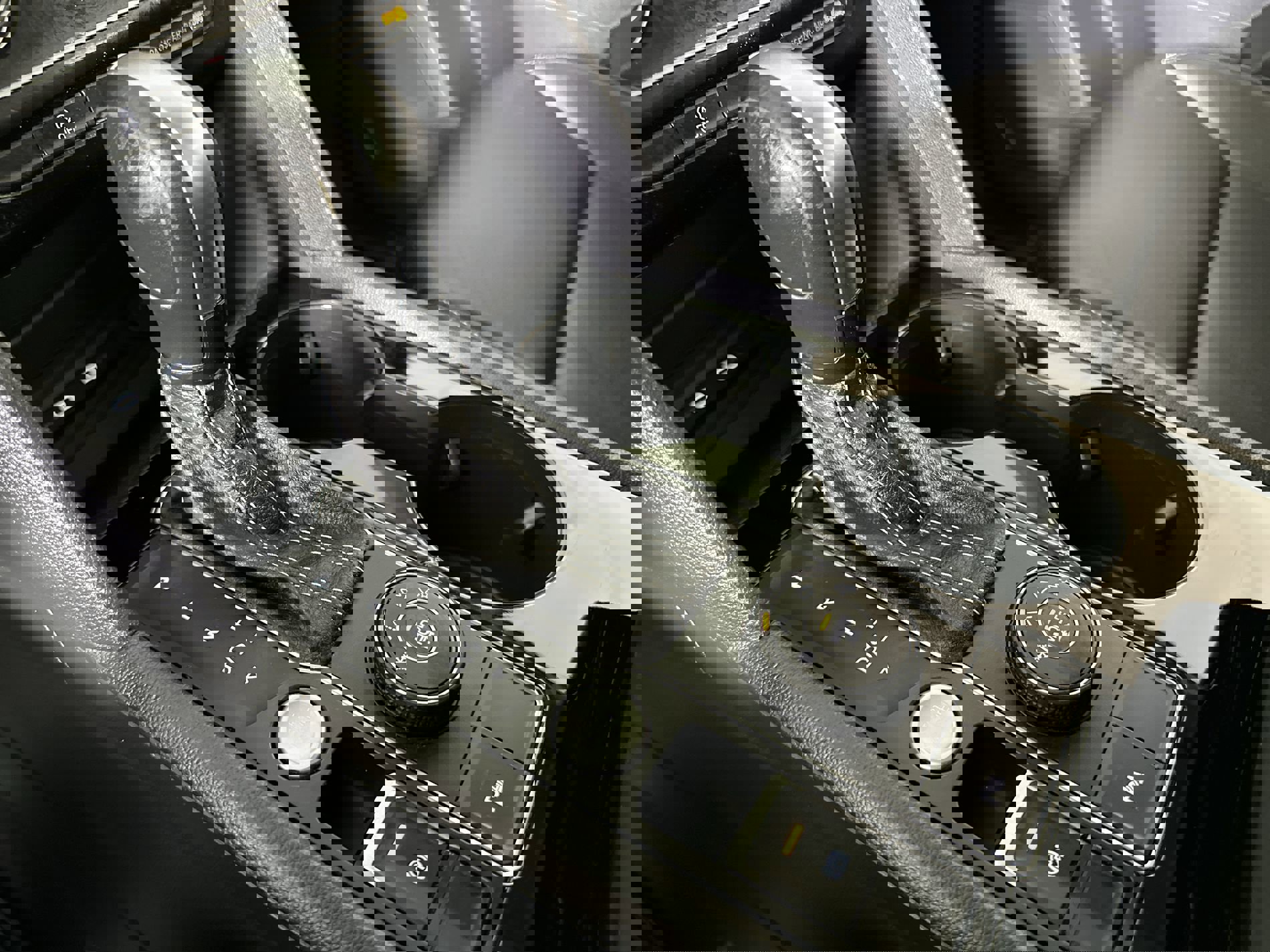 Used 2022 Volkswagen Atlas SE image 52