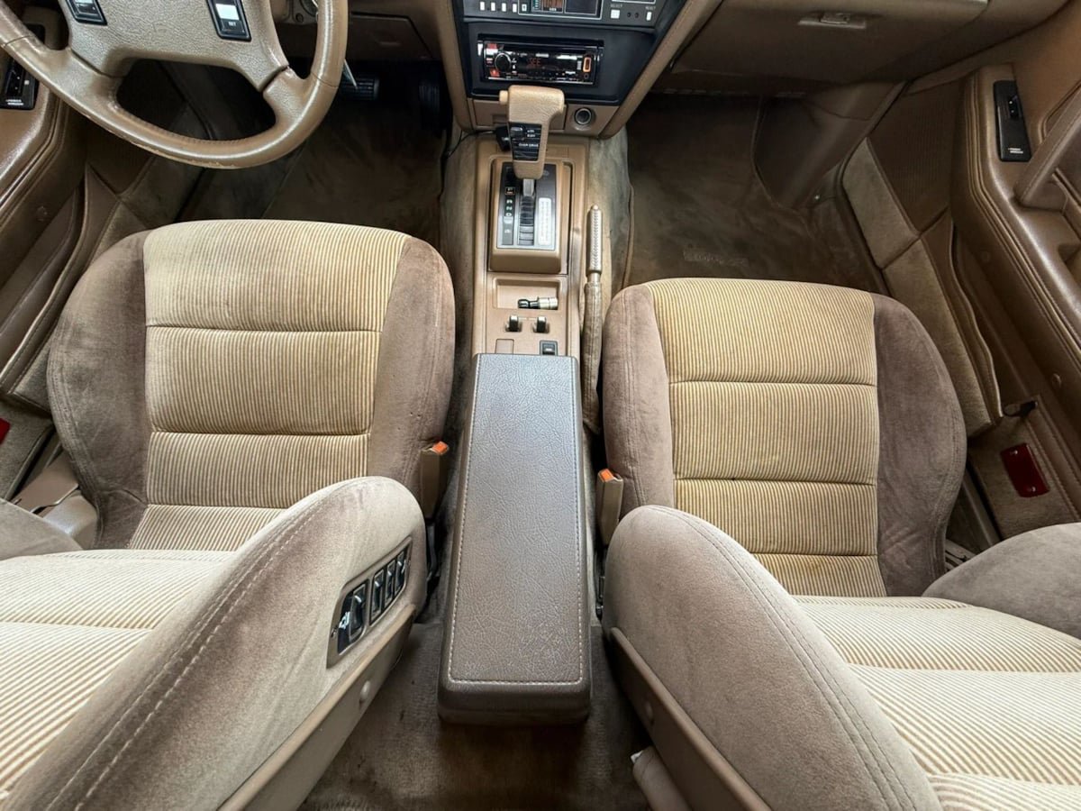 Used 1988 Nissan 300ZX GS RWD image 44