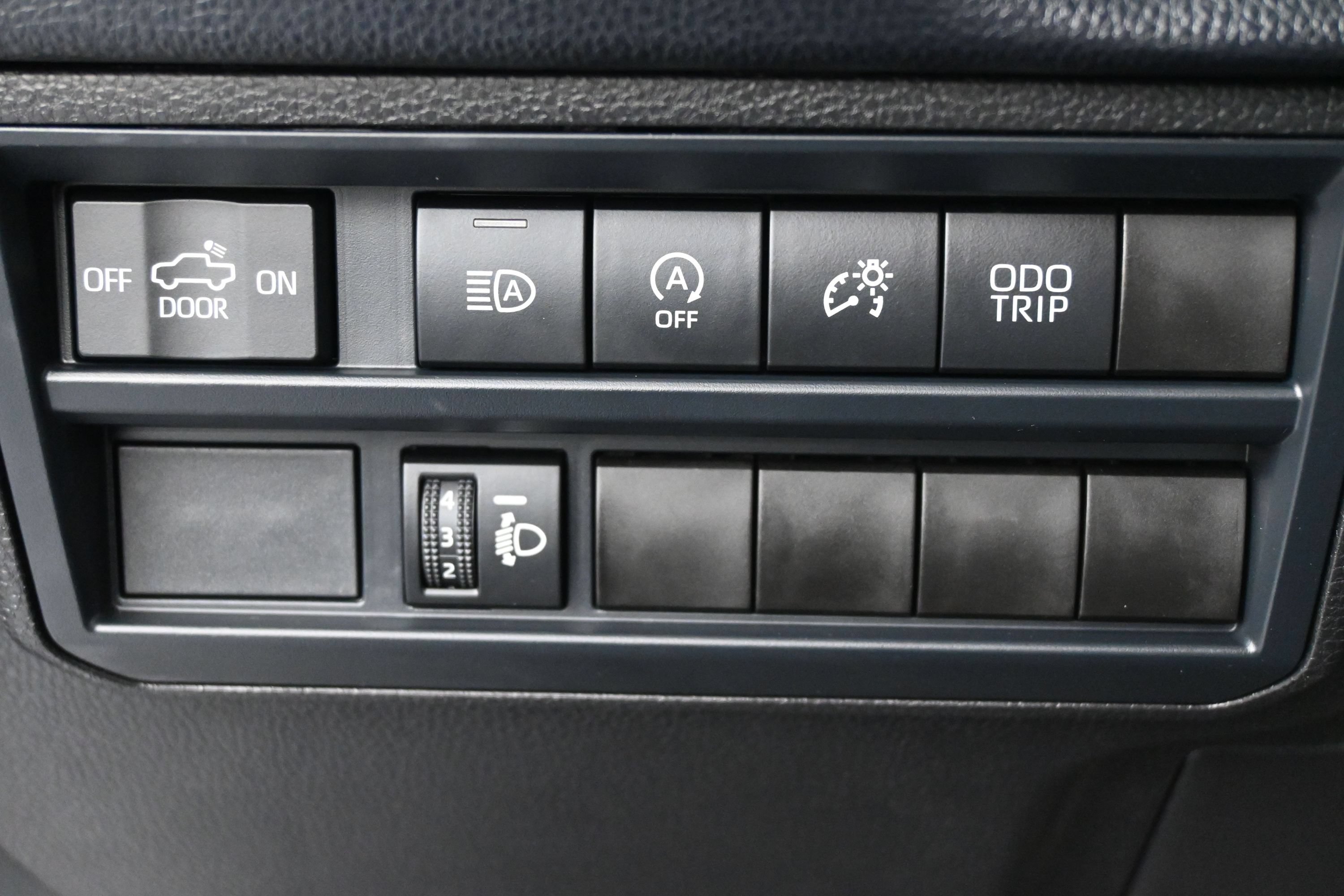 Used 2025 Toyota Tundra SR5 AWD/4WD image 21
