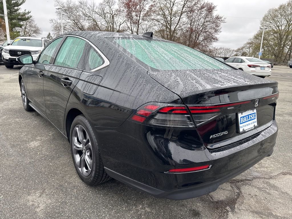 Used 2023 Honda Accord EX image 3