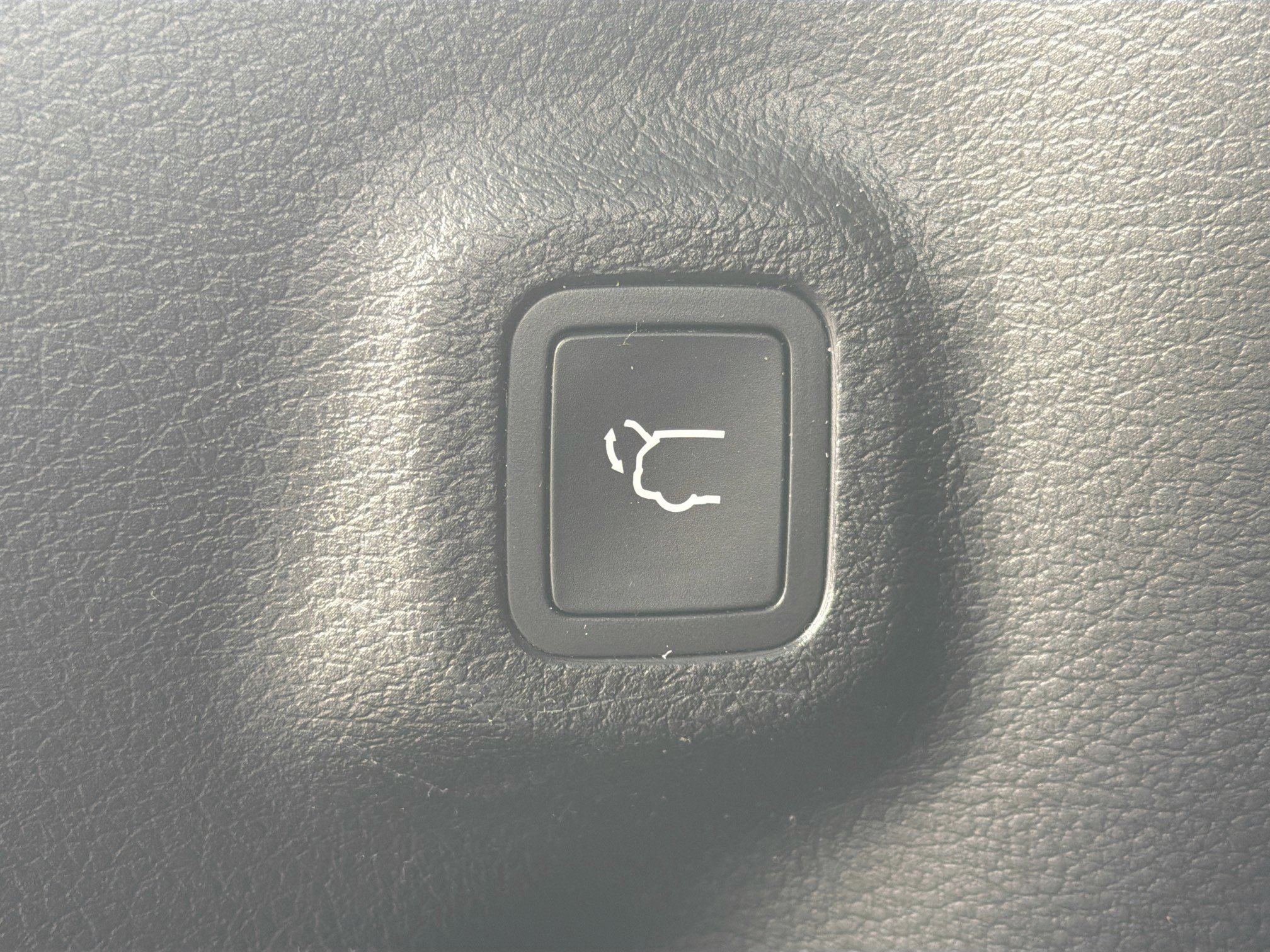 Used 2019 Jeep Compass Limited w/ Advanced Safety Group image 13