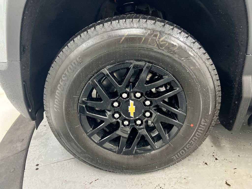 New 2026 Chevrolet Silverado EV LT AWD/4WD image 25